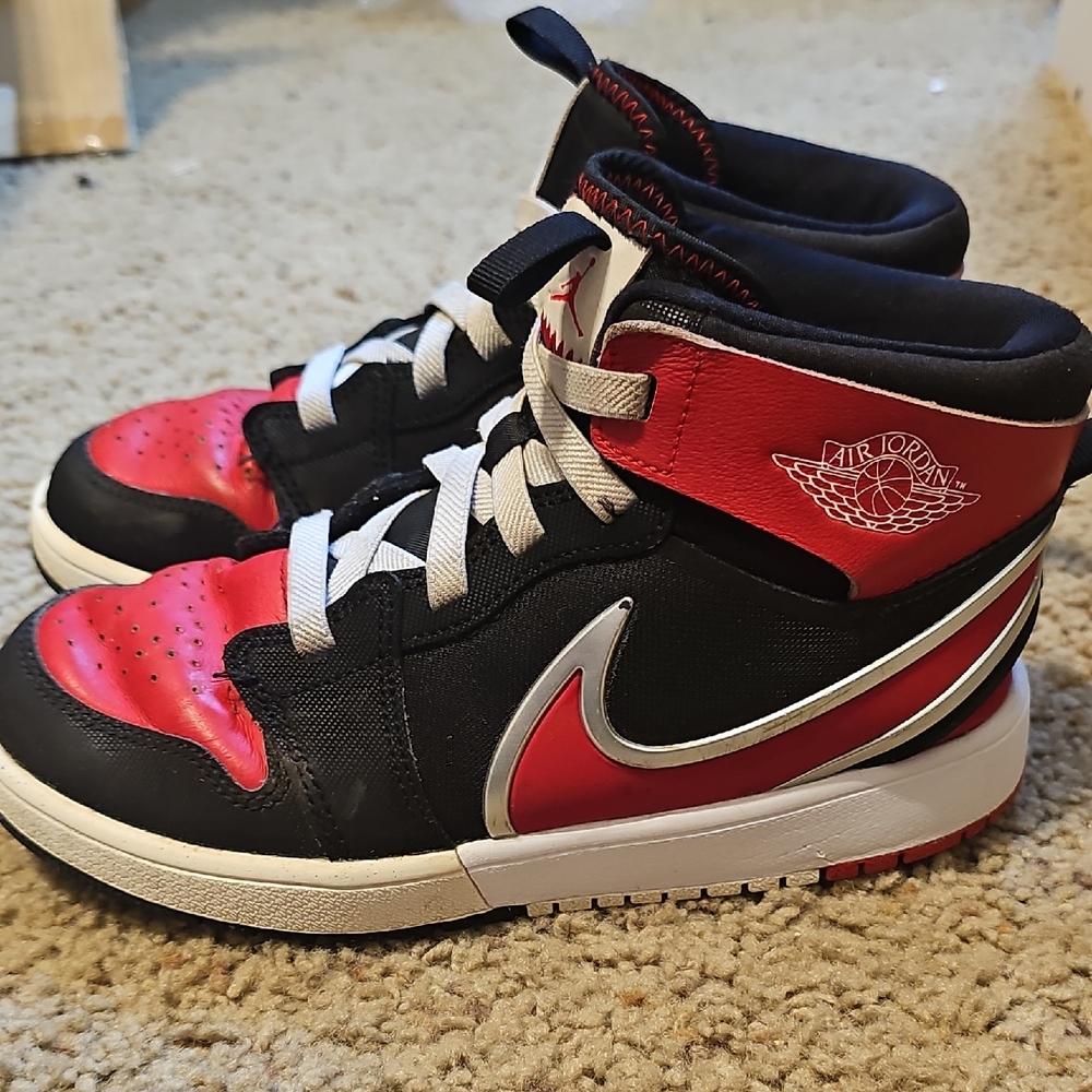 Jordan Mid 1 RM